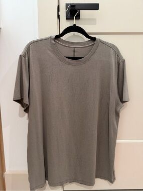 lululemon athletica All Yours Tee size 10